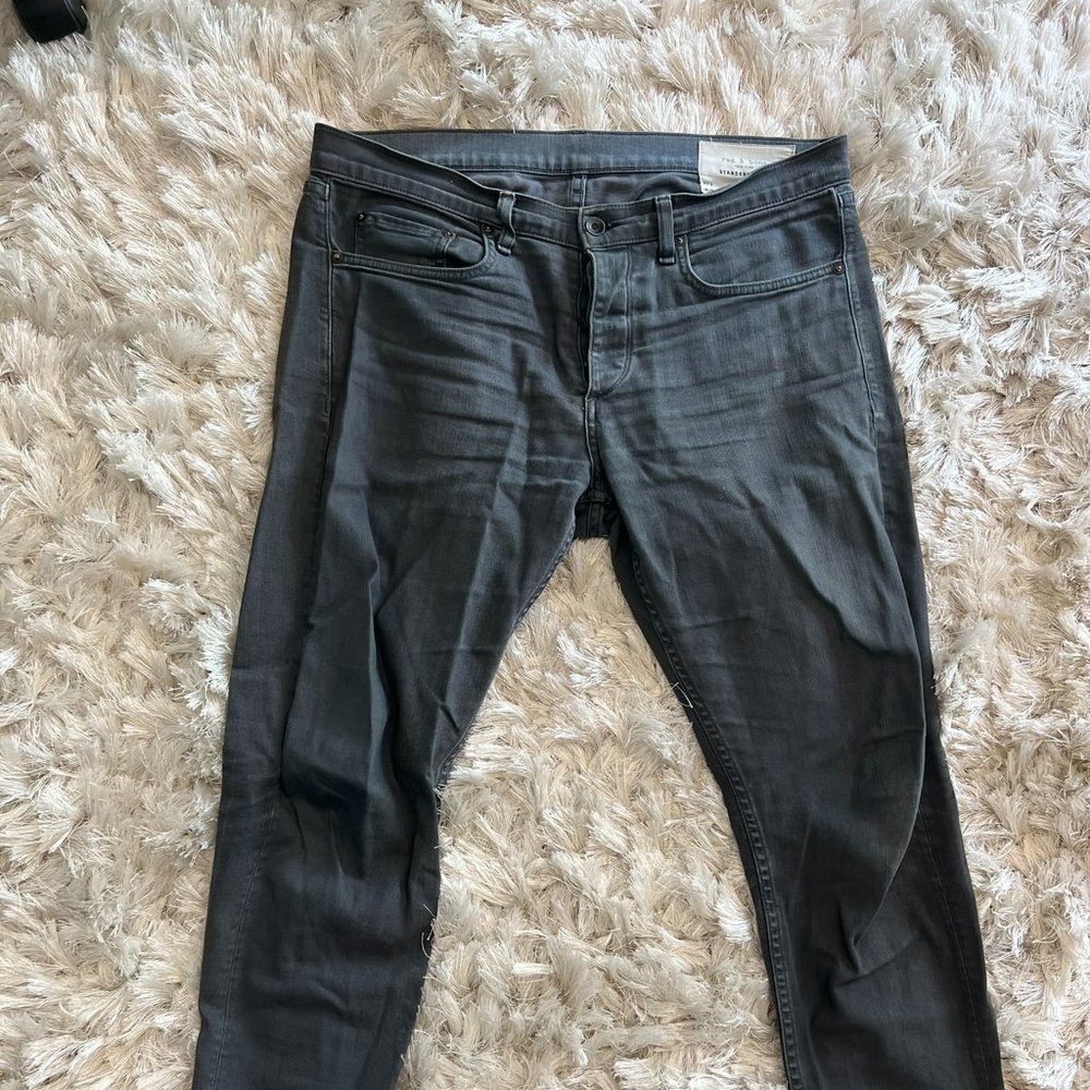 Rag & Bone Mens Size 32 x 30 inseam Standard Issue Gray
